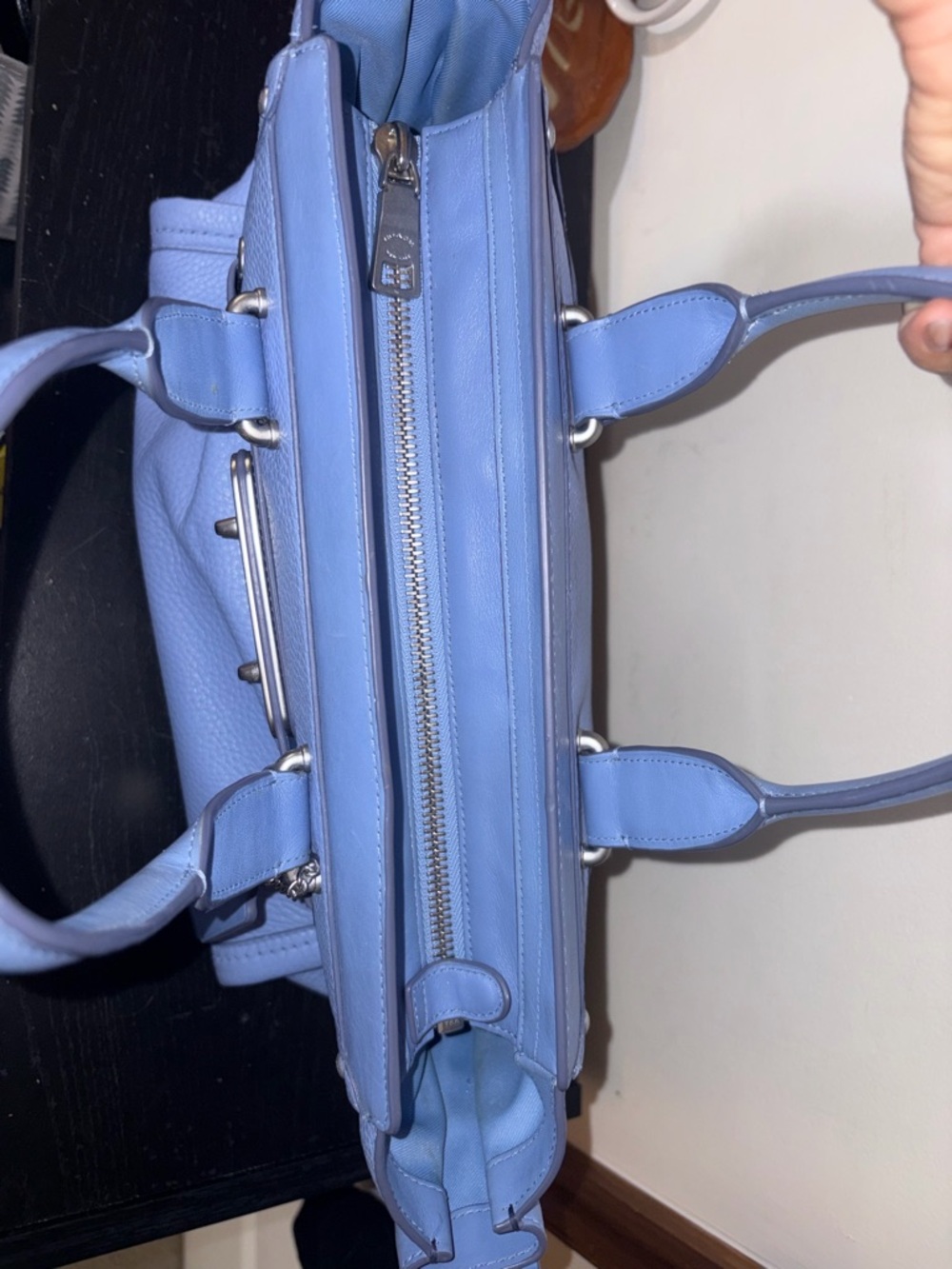 Coach Swagger Carryall Bag in baby blue - Picture 4 of 6